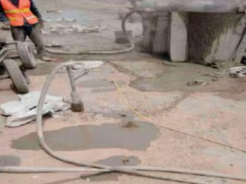 义安水泥混凝土路面板底注浆技术 路面脱空注浆整治方案